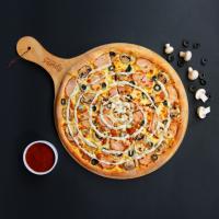 پیتزا سیر و استیک مرغ