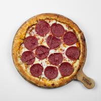 پیتزا پپرونی ایتالیایی 