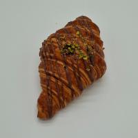 کروسان نوتلا یک عدد