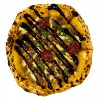 پیتزا سیر و استیک ناپولیتن