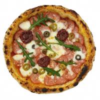 پیتزا پپرونی هالوپینو ناپولیتن ایتالیایی