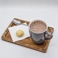 هات چاکلت فندوقی