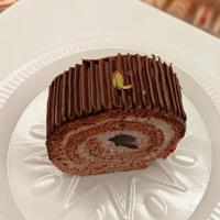 شیرینی رولت شکلاتی