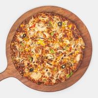 پیتزا قارچ و گوشت آمریکایی