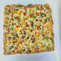 پیتزا گوشت و قارچ پنجره ای کلاسیک