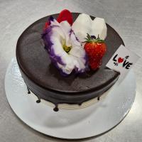 کیک تولد شکلاتی