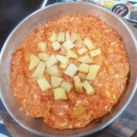 املت سیب زمینی