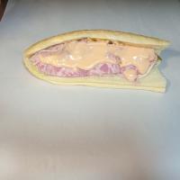 ساندویچ ژامبون گوشت سرد