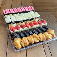 شیرینی تر و رولت ریز مجلسی