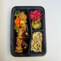 خوراک جوجه کباب ران زعفرانی