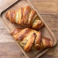 کروسان بادام زمینی 2 عدد