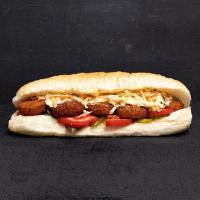 ساندویچ فلافل با سالاد کلم