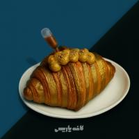 کروسان پسته ای بزرگ