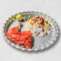 زرشک پلو با ران مرغ سرخ شده