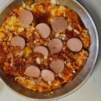 املت سوسیس یک نفره (2 عدد تخم مرغ)