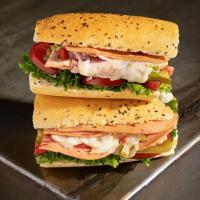 ساندویچ ژامبون گوشت تنوری ویژه