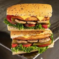 ساندویچ فیله مرغ و قارچ ویژه