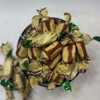 شکلات تافی نازلی