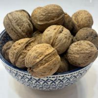 گردو با پوست