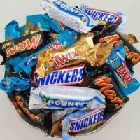 شکلات مخلوط مارس، اسنیکرز و توییکس