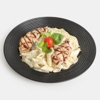 پاستا چیکن آلفردو