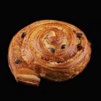 رول کشمش دارچین