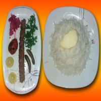 چلو کباب کوبیده (یک سیخ)