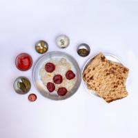 نیمرو سالامی