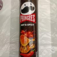 چیپس تند و آتشین پرینگلز