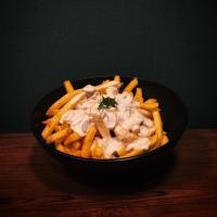 سیب زمینی سرخ شده با سس آلفردو