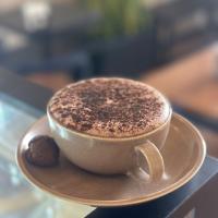 هات چاکلت بادام زمینی