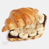 کراسان موز شکلات و کره بادام زمینی