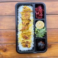 چلو جوجه کباب سینه زعفرانی