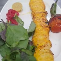 خوراک جوجه کباب سینه زعفرانی