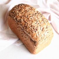 نان تست چند غله