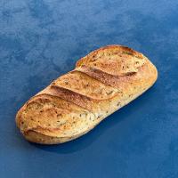 نان خمیرترش خراسان با تخم کتان