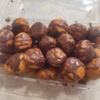 پیراشکی لقمه ای شکلاتی