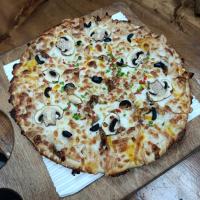 پیتزا چیکن ایتالیایی