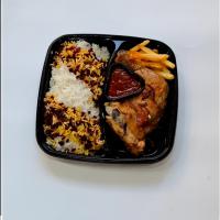 زرشک پلو با مرع سرخ کرده مخصوص