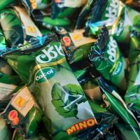 آبنبات مغزدار نعنا برند مینو