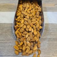 مغز بادام مامایی خام