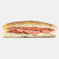 ساندویچ هات داگ پپرونی