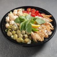 سالاد سزار با مرغ گریل