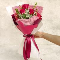 دسته گل رز سه شاخه