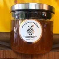عسل تنه درختی با موم
