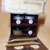 جعبه هدیه عیادت بیمار( ژل رویال- گرده گل -عسل)