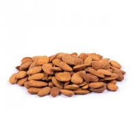 مغز بادام ایرانی خام