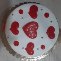 کیک گرد قلب دار