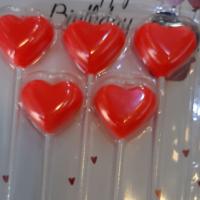 شمع قلب قرمز