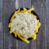 سیب زمینی خلالی با سس ماشروم